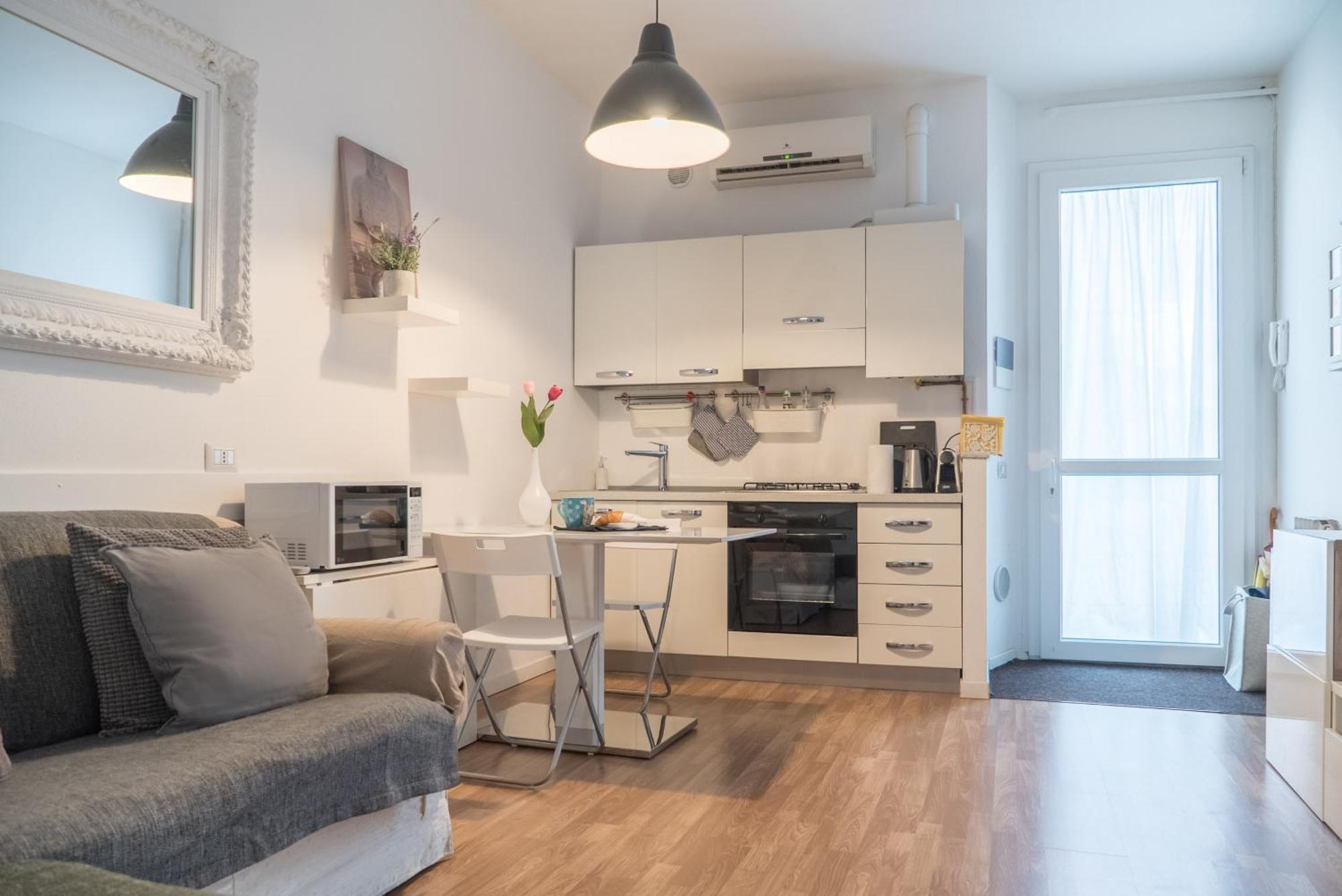 Apartamento Charming Milanese Aparment