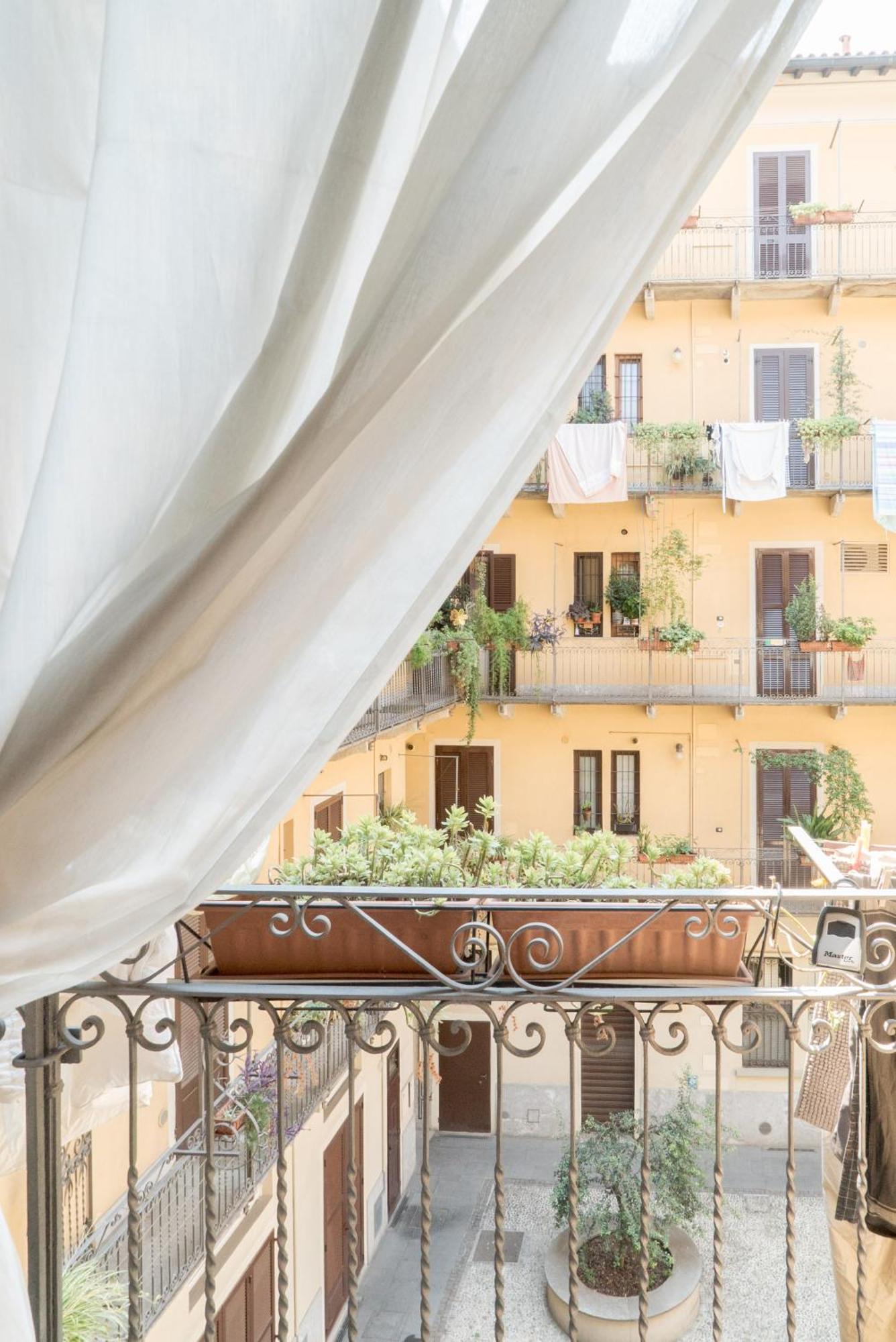 Charming Milanese Aparment Apartamento *